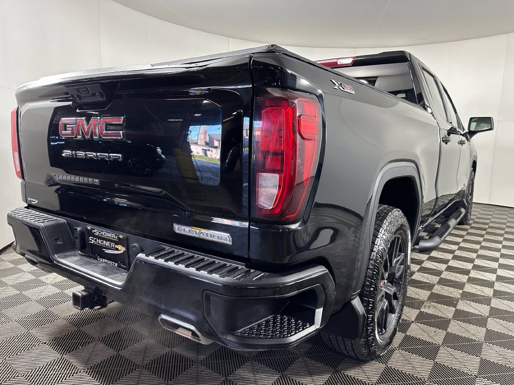 Used 2024 GMC Sierra 1500 Elevation w/ LPO, Elevation Black Package AWD/4WD image 5