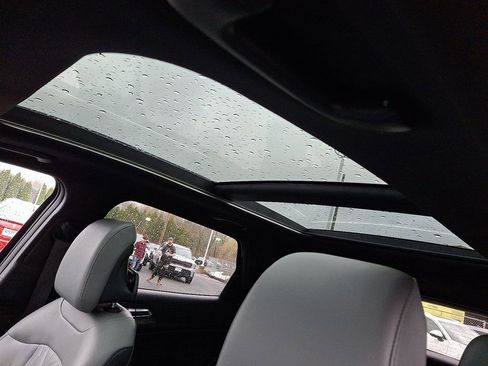 Certified 2023 Kia Sportage X-Line w/ X-Line Premium Package image 15