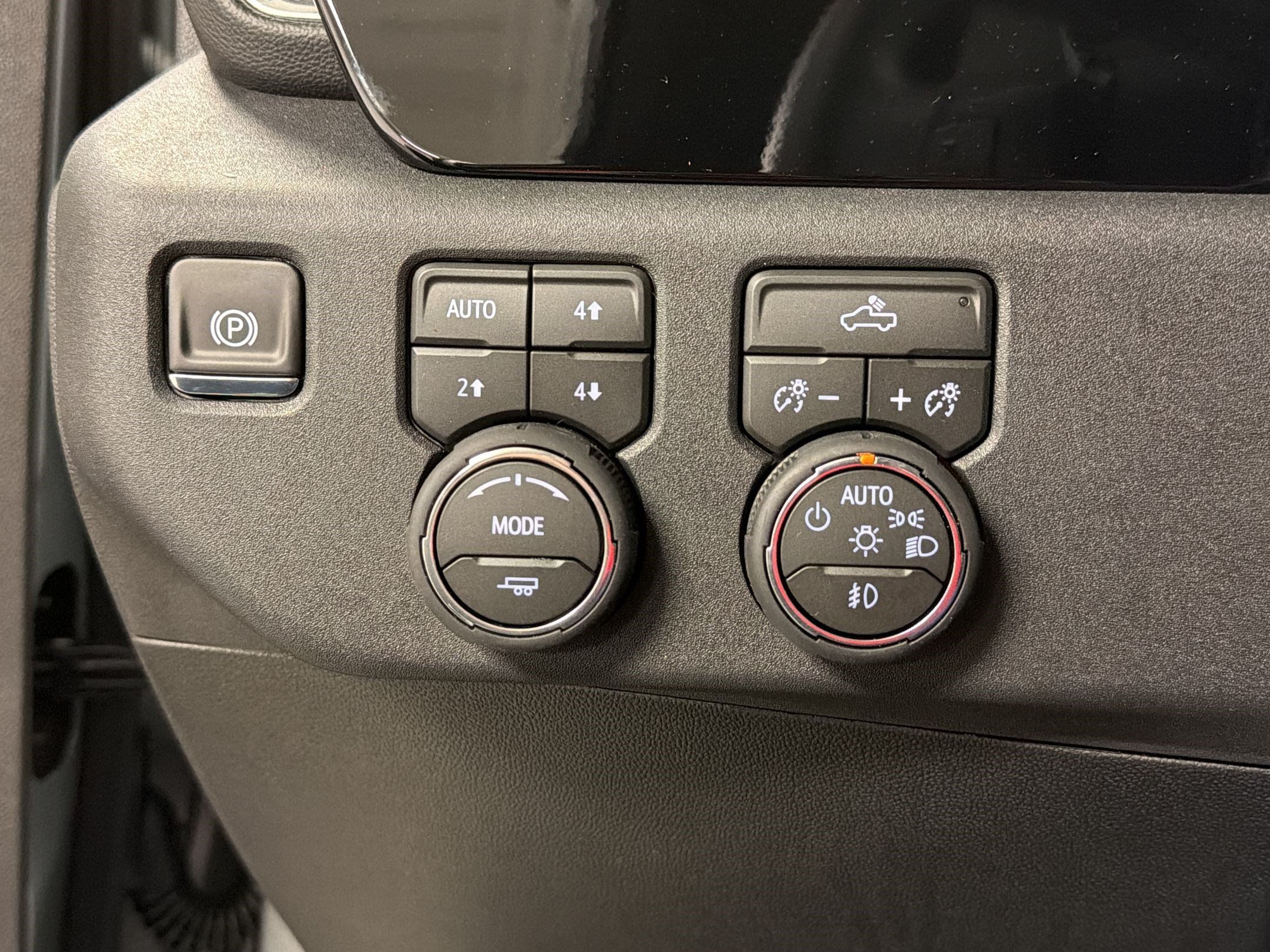 New 2026 Chevrolet Silverado 1500 RST AWD/4WD image 19