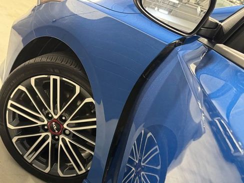 Used 2023 Kia Forte GT w/ GT2 Package image 22