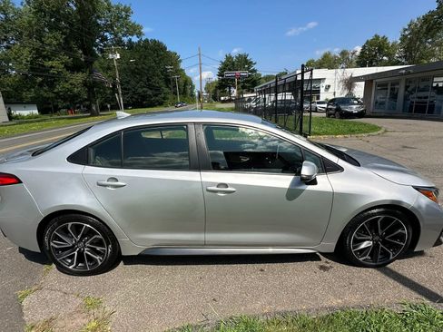 Used 2020 Toyota Corolla SE FWD image 4
