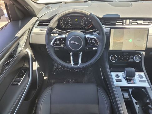 New 2026 Jaguar F-PACE R-Dynamic S image 8