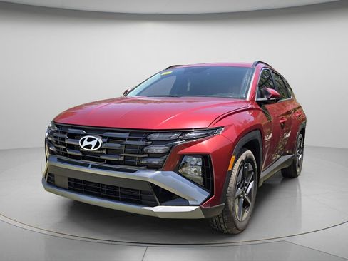 Certified 2025 Hyundai Tucson SEL FWD image 4