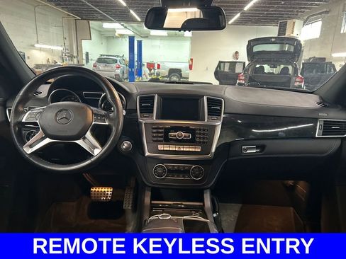 Used 2014 Mercedes-Benz ML 550 4MATIC image 9