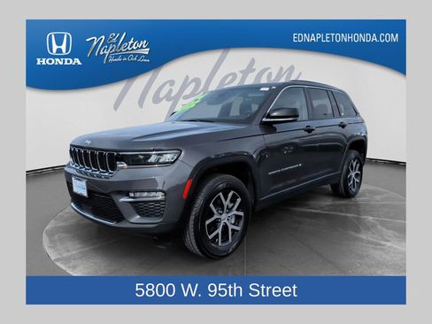 Used 2024 Jeep Grand Cherokee Limited AWD/4WD image 1