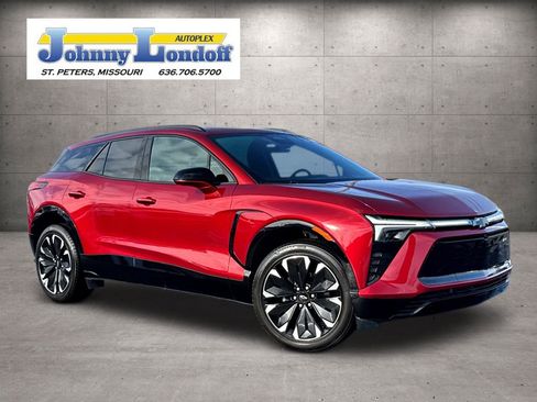 Used 2024 Chevrolet Blazer EV RS image 1