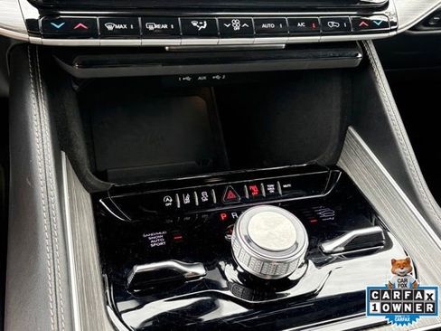 Used 2024 Jeep Wagoneer Series III AWD/4WD image 17