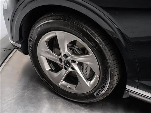 New 2026 Genesis GV70 2.5T Advanced image 9