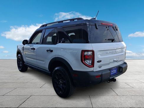 Used 2025 Ford Bronco Sport Badlands image 4
