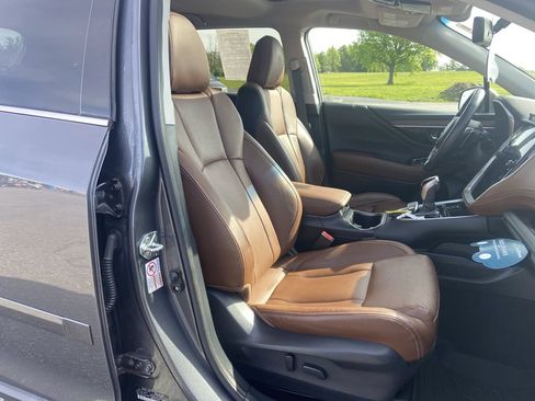 Used 2020 Subaru Outback Touring AWD/4WD image 29