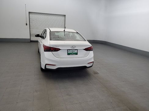 Used 2018 Hyundai Accent SE FWD image 6