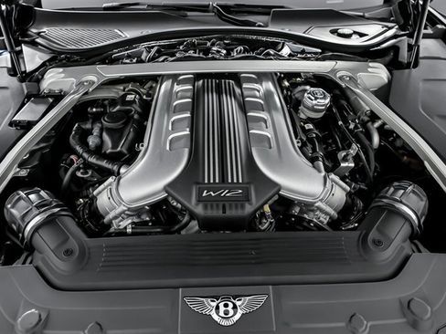 Used 2021 Bentley Continental GT AWD/4WD image 17