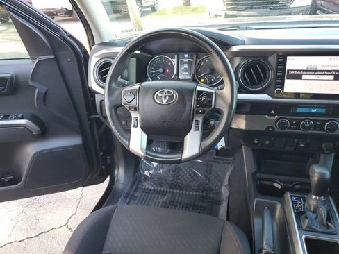 Used 2022 Toyota Tacoma SR5 image 13
