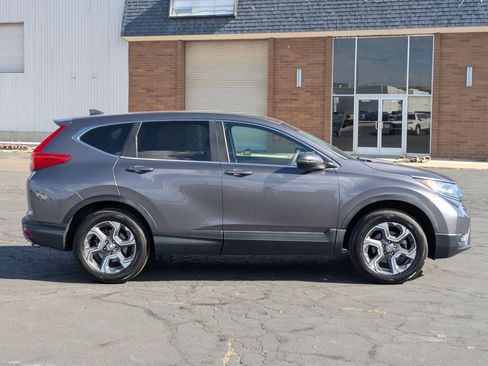 Used 2018 Honda CR-V EX image 2