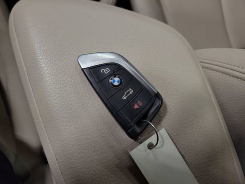 Used 2021 BMW X1 xDrive28i w/ Convenience Package AWD/4WD image 17