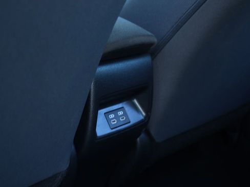 Used 2024 Toyota Corolla LE image 10