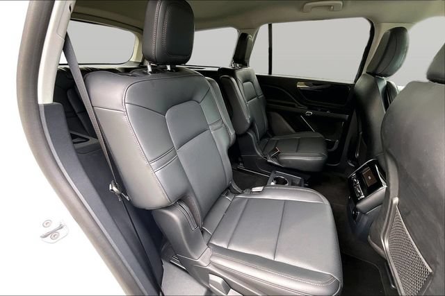 Used 2026 Lincoln Aviator AWD w/ Jet Appearance Package image 29