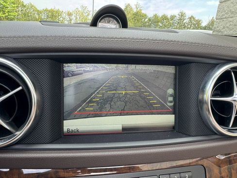 Used 2014 Mercedes-Benz SL 550 w/ Sport Wheel Package image 27