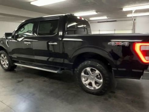 Used 2023 Ford F150 Lariat w/ Trailer Tow Package image 6