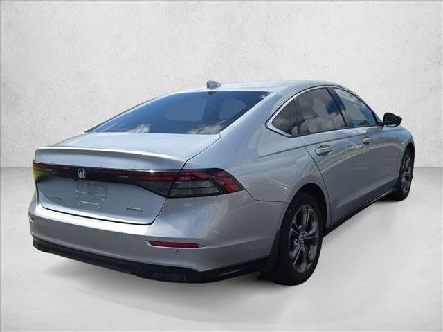 Used 2025 Honda Accord EX-L image 6