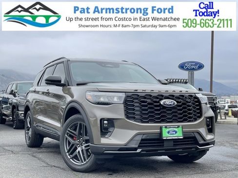 New 2026 Ford Explorer ST-Line w/ ST-Line Street Pack image 1