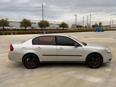 Used 2005 Chevrolet Malibu image 4