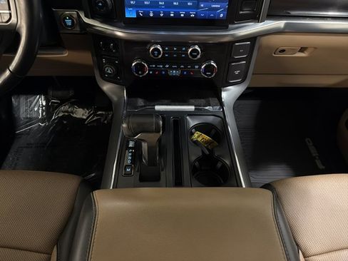 Used 2021 Ford F150 Lariat w/ Equipment Group 502A High AWD/4WD image 33