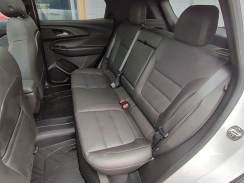 Certified 2024 Chevrolet TrailBlazer RS w/ Convenience Package image 25