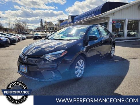Used 2016 Toyota Corolla LE image 3
