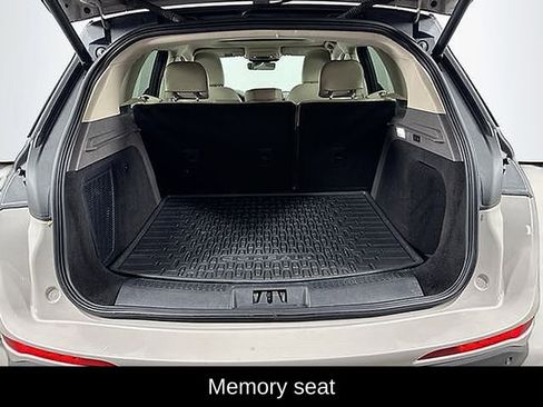 Used 2021 Lincoln Corsair Reserve w/ Equipment Group 201A image 12