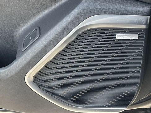 Used 2025 Buick Enclave Sport Touring FWD image 23