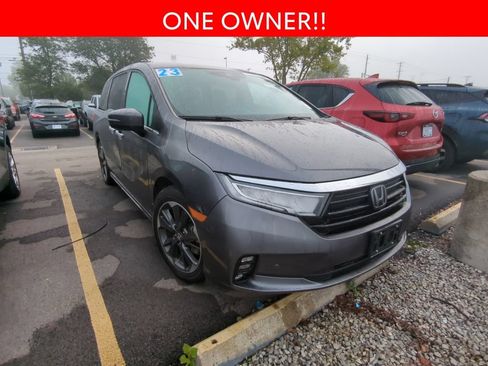 Used 2023 Honda Odyssey Elite image 3