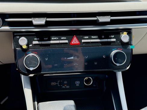 New 2026 Hyundai Tucson SEL FWD image 12