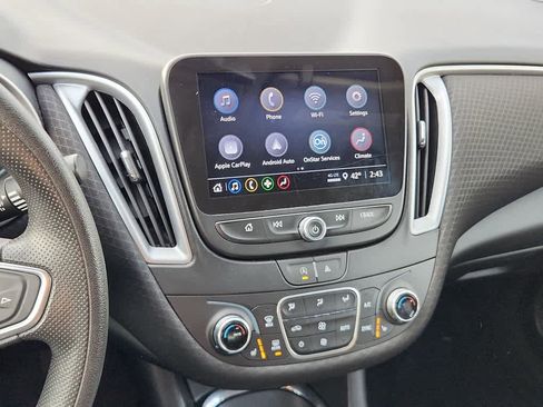 Used 2023 Chevrolet Malibu LT image 14