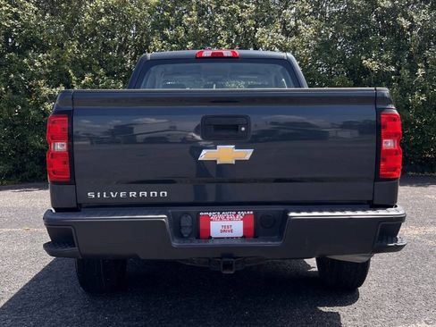 Used 2017 Chevrolet Silverado 1500 W/T w/ Trailering Package AWD/4WD image 6