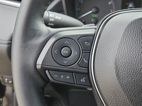 Used 2024 Toyota Corolla Cross AWD Hybrid image 19