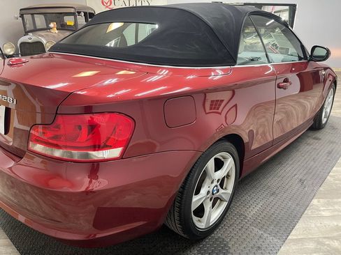 Used 2013 BMW 128i Convertible RWD image 19