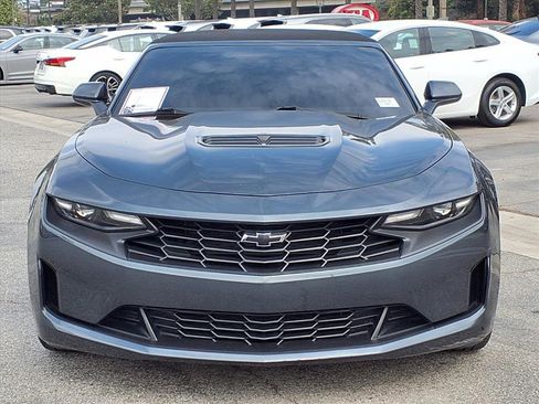 Used 2023 Chevrolet Camaro LT w/ Technology Package image 8