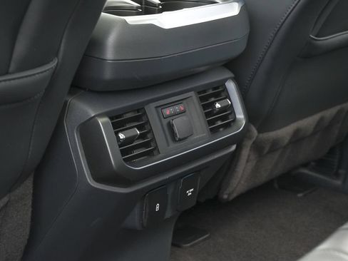 Used 2022 Ford F150 Raptor w/ Equipment Group 801A High AWD/4WD image 52