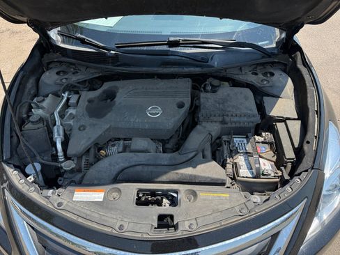 Used 2013 Nissan Altima 2.5 SL FWD image 21