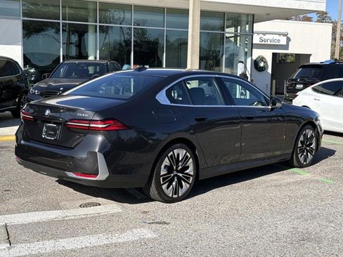 Used 2026 BMW 530i 530i image 3