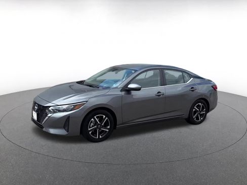 Used 2025 Nissan Sentra SV FWD image 6