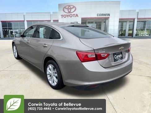 Used 2023 Chevrolet Malibu LT image 3