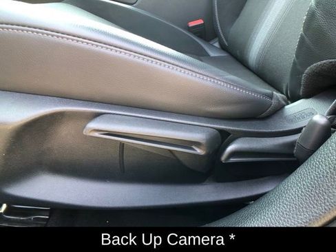 Used 2022 Honda Civic Sport image 12