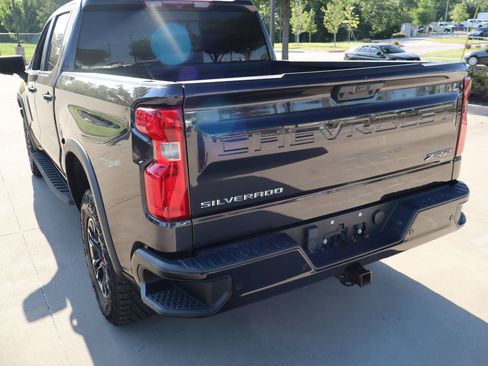 Used 2023 Chevrolet Silverado 1500 ZR2 AWD/4WD image 28