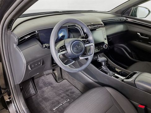 Used 2023 Hyundai Santa Cruz SEL w/ Activity Package image 11