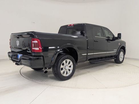 Used 2023 RAM 2500 Limited image 2