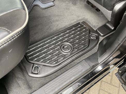 Used 2024 RAM 1500 Laramie image 43