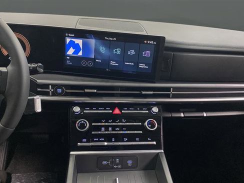 New 2026 Hyundai Santa Fe SE image 7