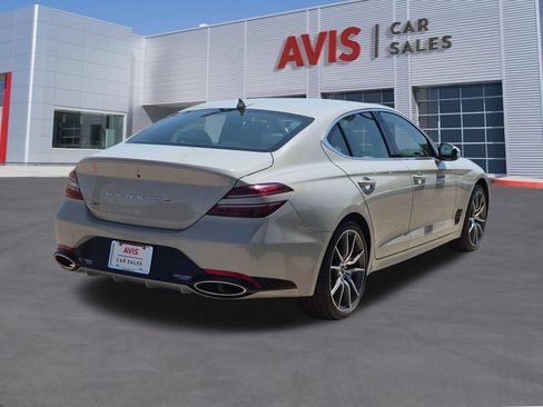 Used 2025 Genesis G70 2.5T RWD image 6